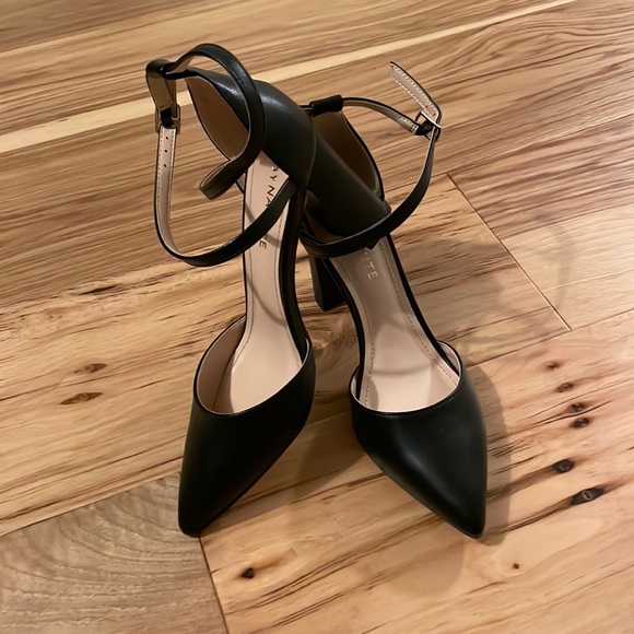 Dynamite Shoes - NWOT Dynamite Black Heels